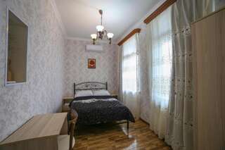 Гостевой дом Savanna Guest House Dedoplis Tskaro Двухместный номер с 1 кроватью и собственной ванной комнатой-1